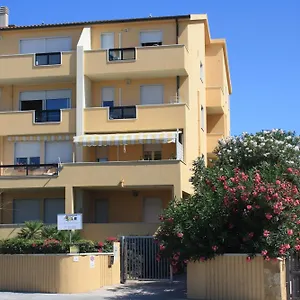 https://appartamenti-sole.hotelsalgherosardinia.com